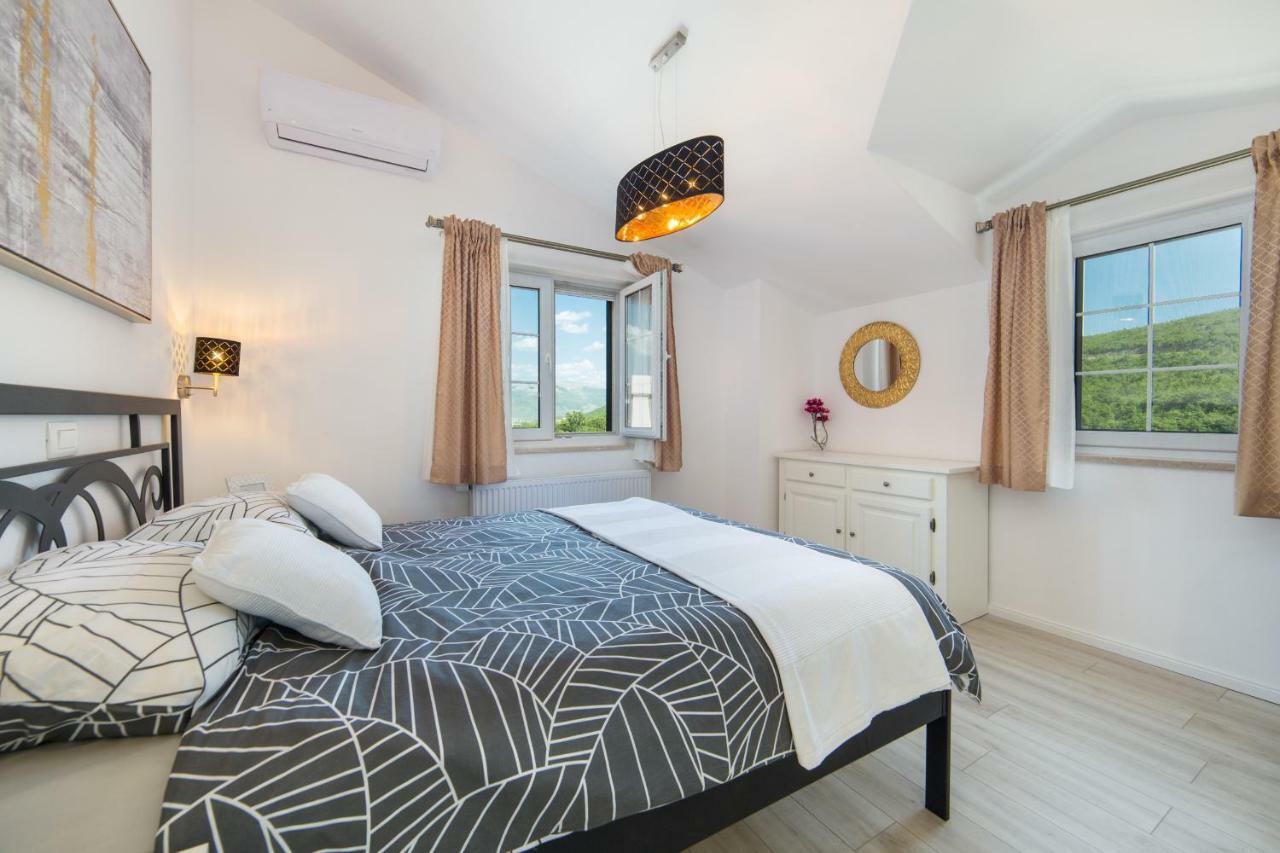 Villa Argenta Arzano Luaran gambar